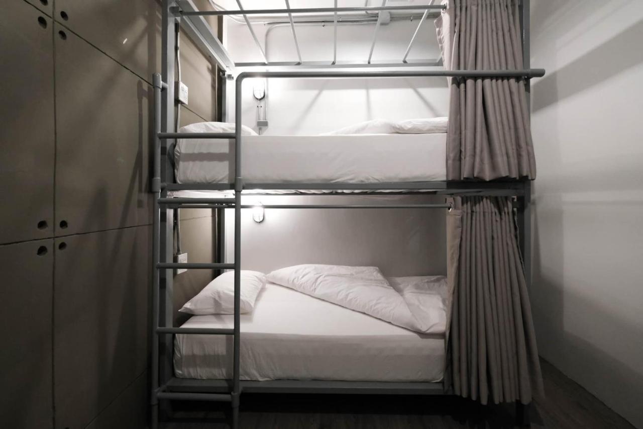 Man Cave Hostel Vientiane Ban Nongdouang Bagian luar foto